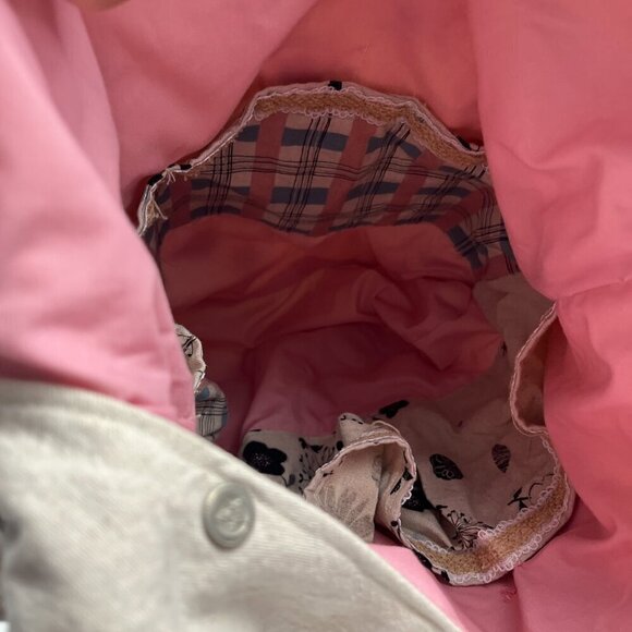 Hand made slouch pouch shoulder cotton bag with bag charm floral design - Picture 8 of 9